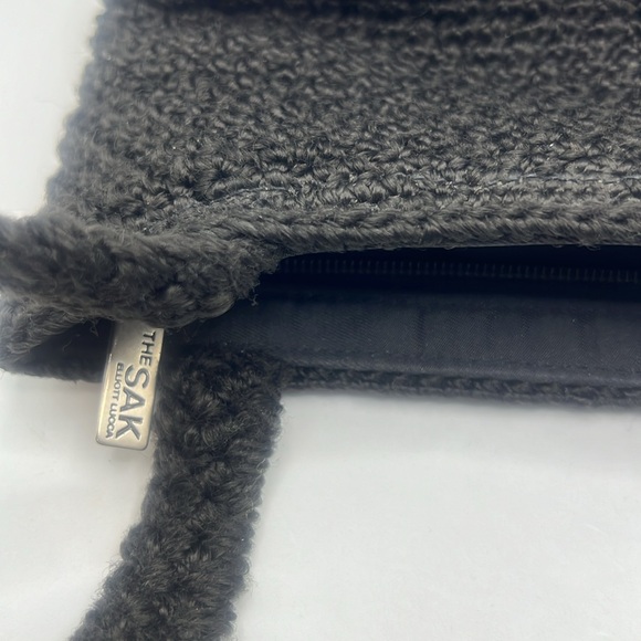 The Sak Elliot Lucca black crocheted mini top handle bag/purse small size zipper - Picture 11 of 16